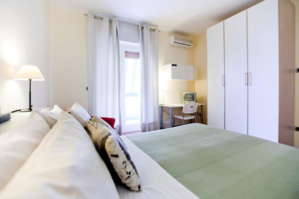 Rooms Rent Vesuvio B&B Naples Extérieur photo